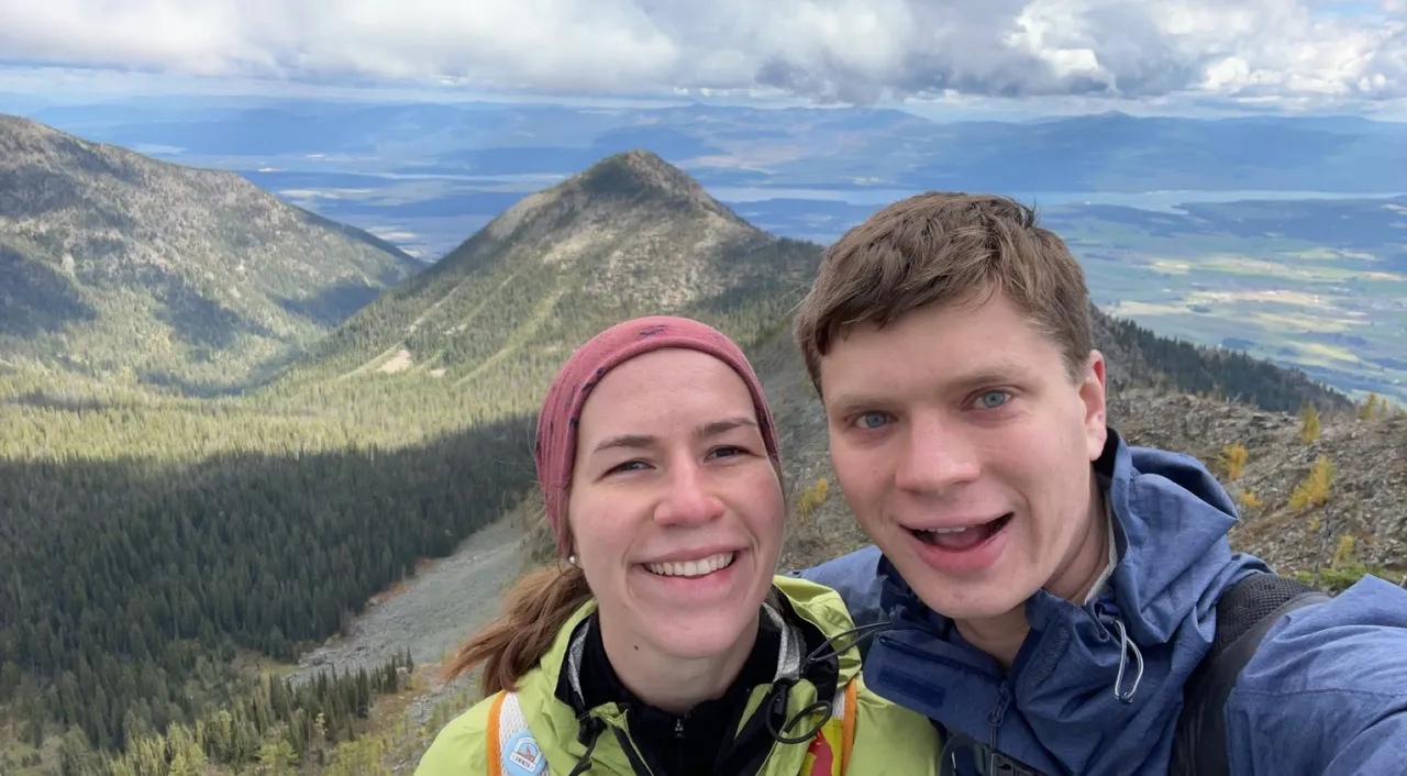 Hiking in the Ten Lakes Wilderness, Montana